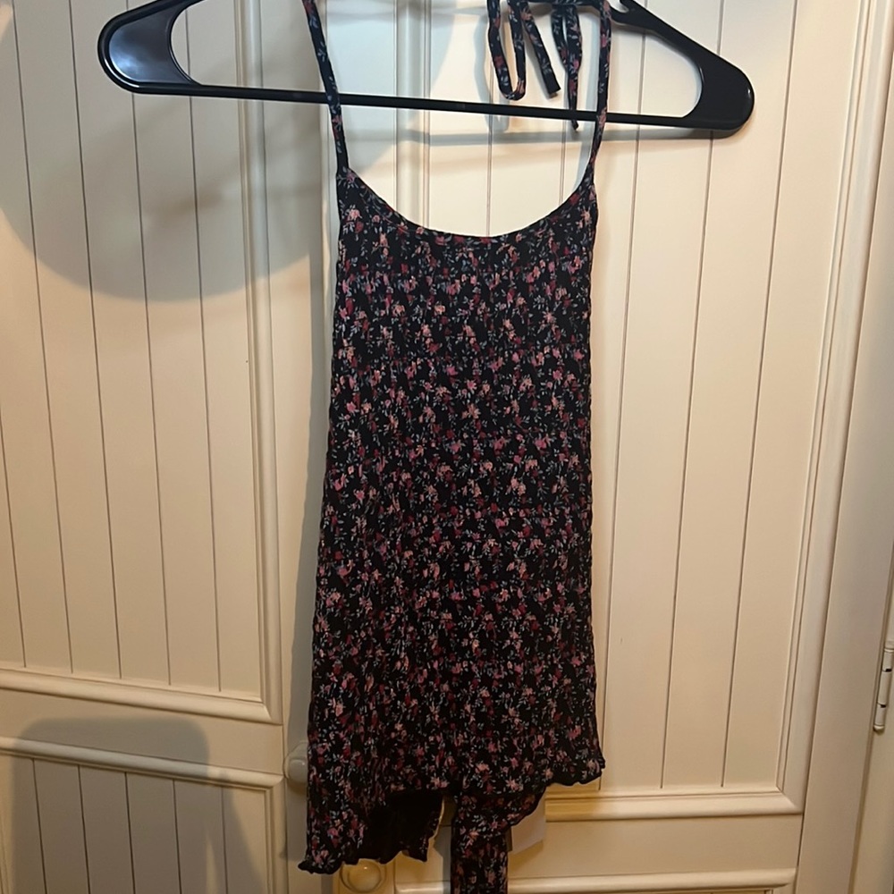 American Eagle backless tank top